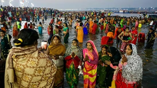  Over 2 crore devotees take holy dip on Maghi Purnima