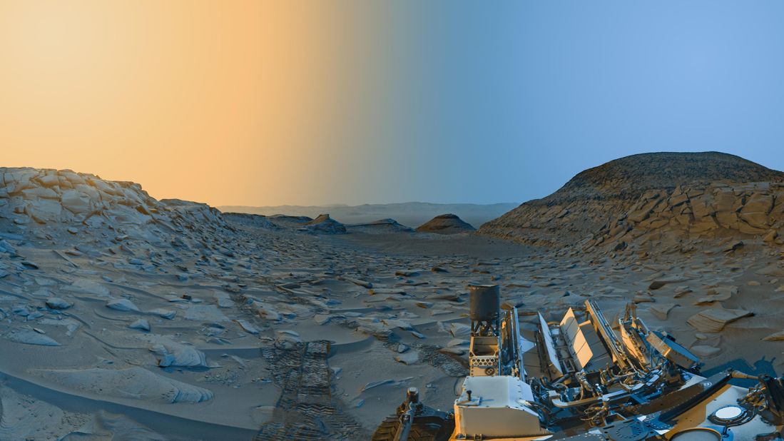 NASA's Curiosity Rover Captures Stunning Video of Colorful Twilight Clouds on Mars