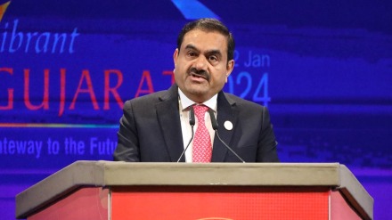 Adani Group to Invest $10 Billion in Renewable Energy Expansion