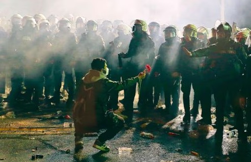 Erdogan’s latest gambit: Why he imprisoned his political opponent, is cracking down on protesters