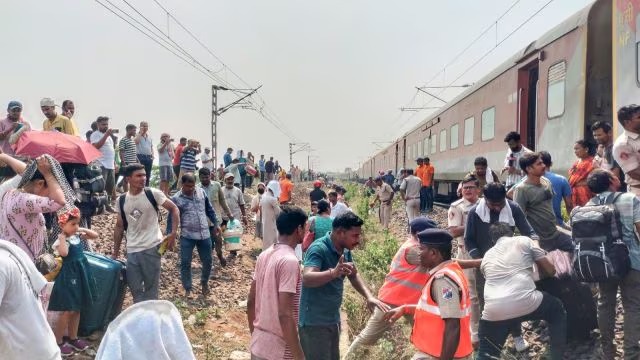 Bengaluru-Kamakhya Express Train Accident News Highlights: Railways announces ex-gratia of Rs 5 lakh for kin of deceased in derailment