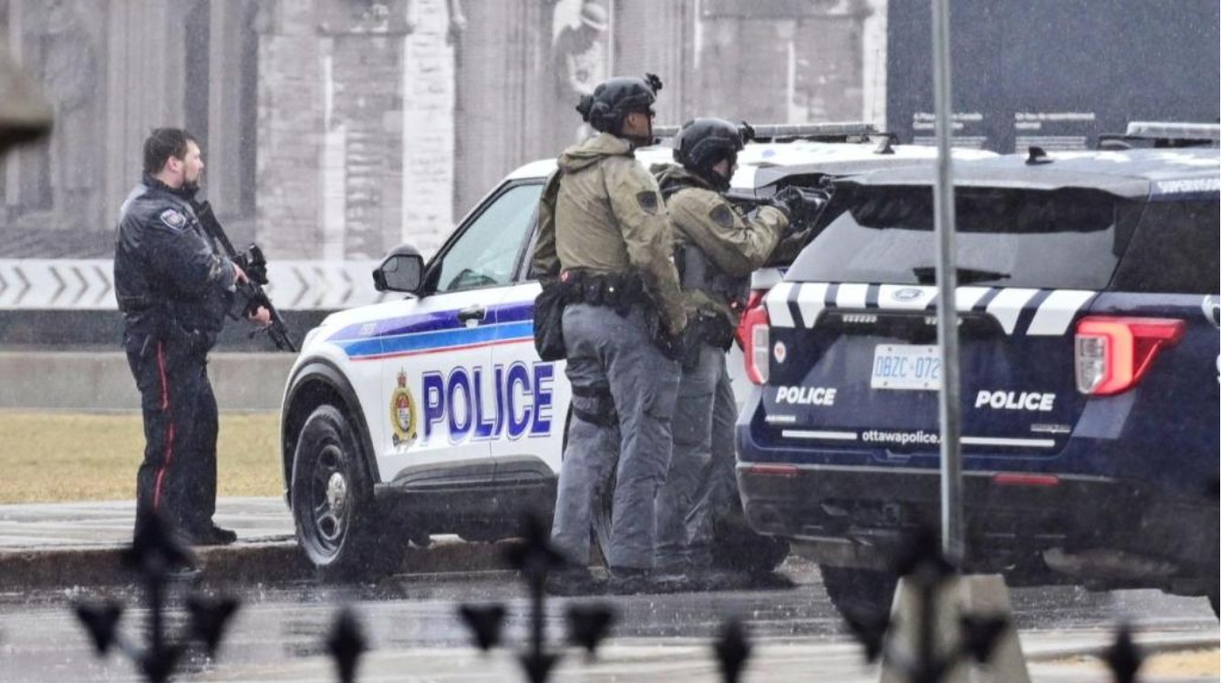 ‘Lock doors and hide…’: Canadian Parliament under lockdown after man barricades himself inside building, police urge public to stay away