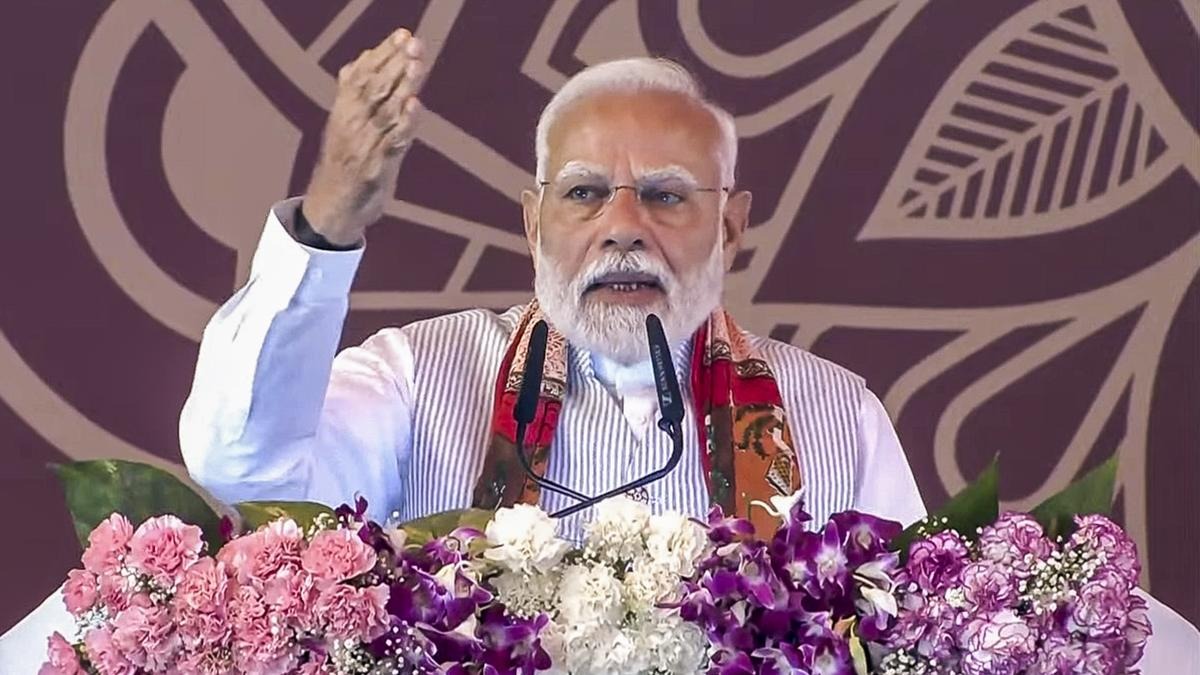 PM Modi inaugurates multiple projects in Varanasi, takes dig at opposition parties