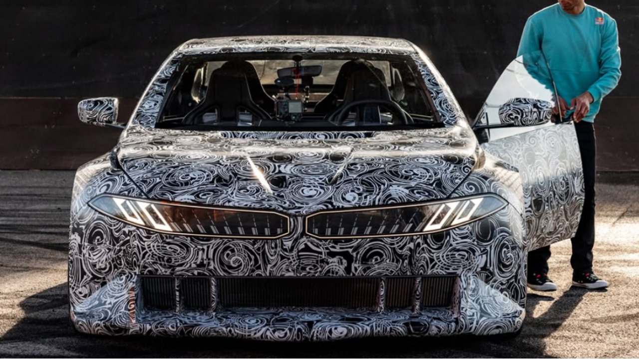 Epic Fail? Social Media tears apart BMW M3 electric