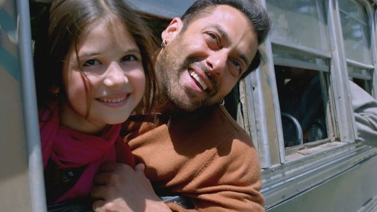 Vijayendra Prasad Confirms Talks with Salman Khan for Bajrangi Bhaijaan Sequel, Also Meets Aamir Khan for Mahabharata Project