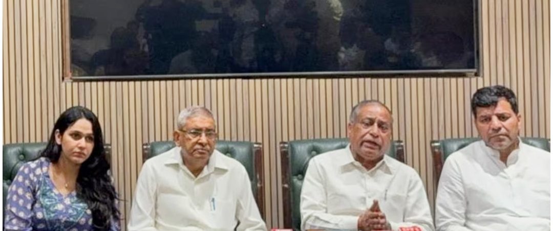 15 Delhi Councillors Resign from AAP, Launch 'Indraprastha Vikas Party' Amid Political Shakeup