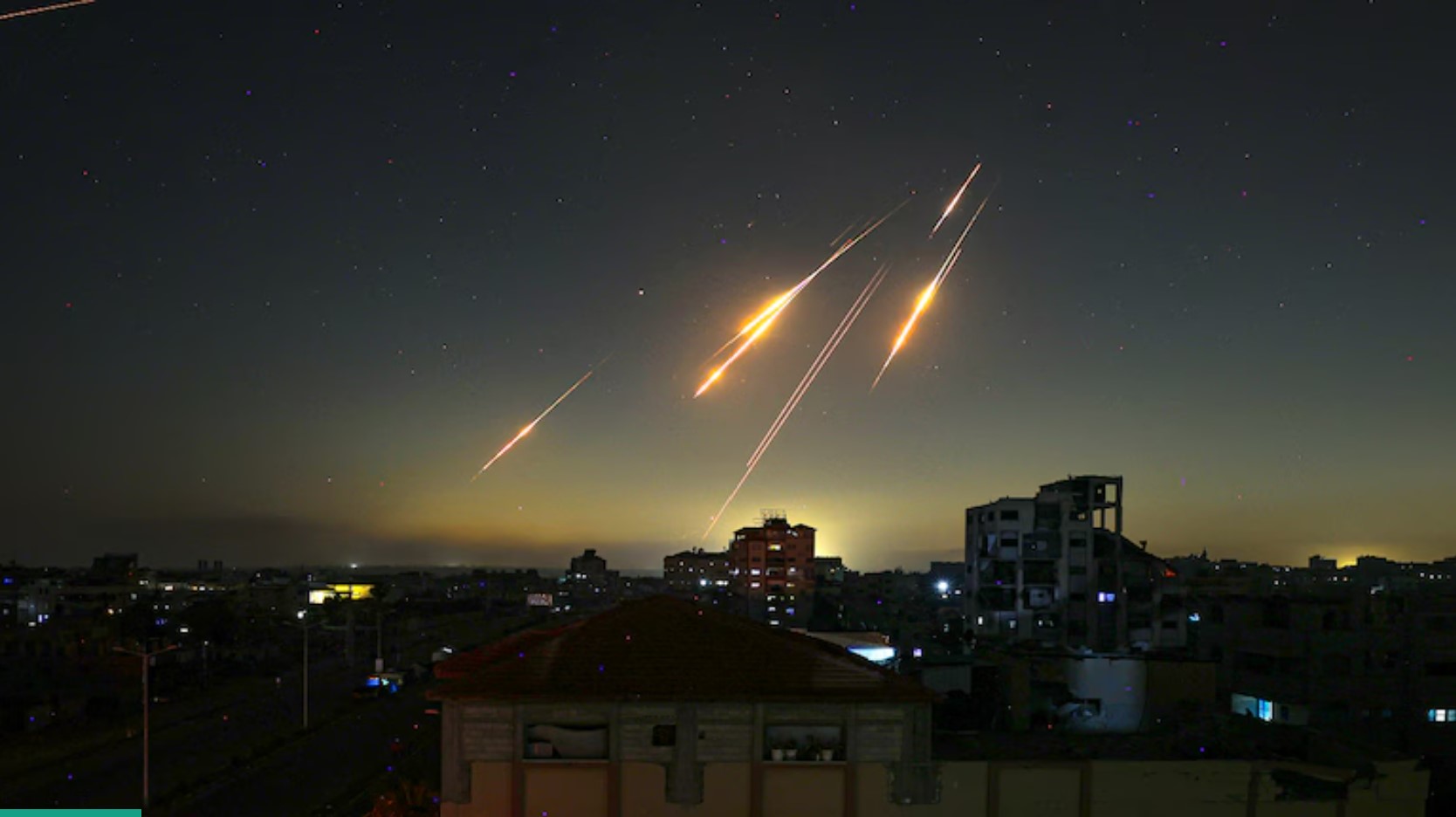 “TA-125 index graph showing upward movement despite Israel-Iran tensions”