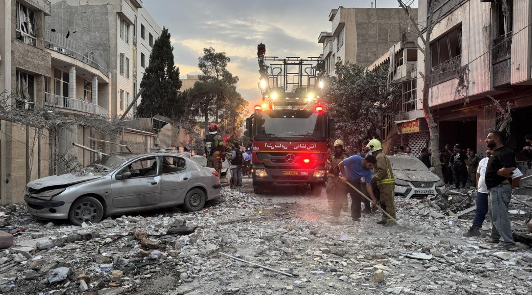 Israeli military aircraft flying during a strike against Iranian targets
