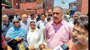 Kashmiri medical students attending a lecture in an Iranian university