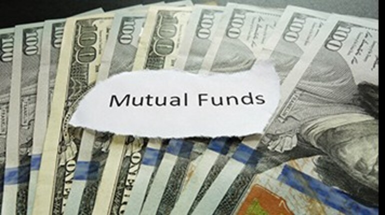 Growth chart showing mutual fund assets reaching Rs 17.37 trillion in January 2025