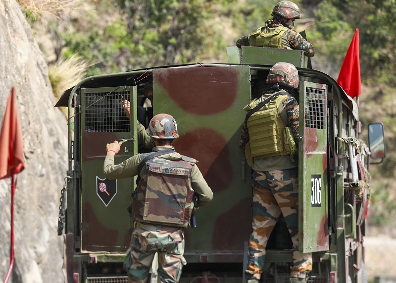 Security personnel during Udhampur encounter