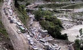 Landslide blocks National Highway in Uttarakhand near Nandprayag and Bhaneropani