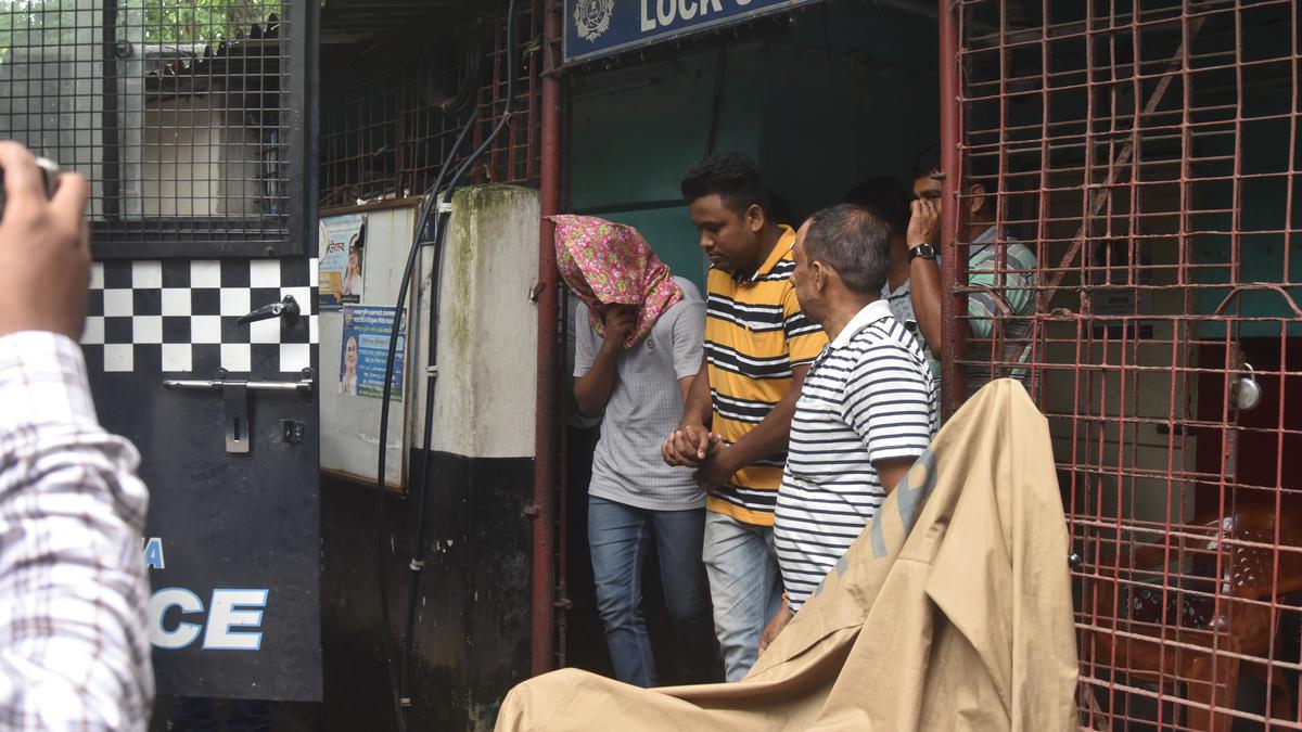 “Courtroom scene symbolizing justice in Kolkata gang rape case following medical report”
