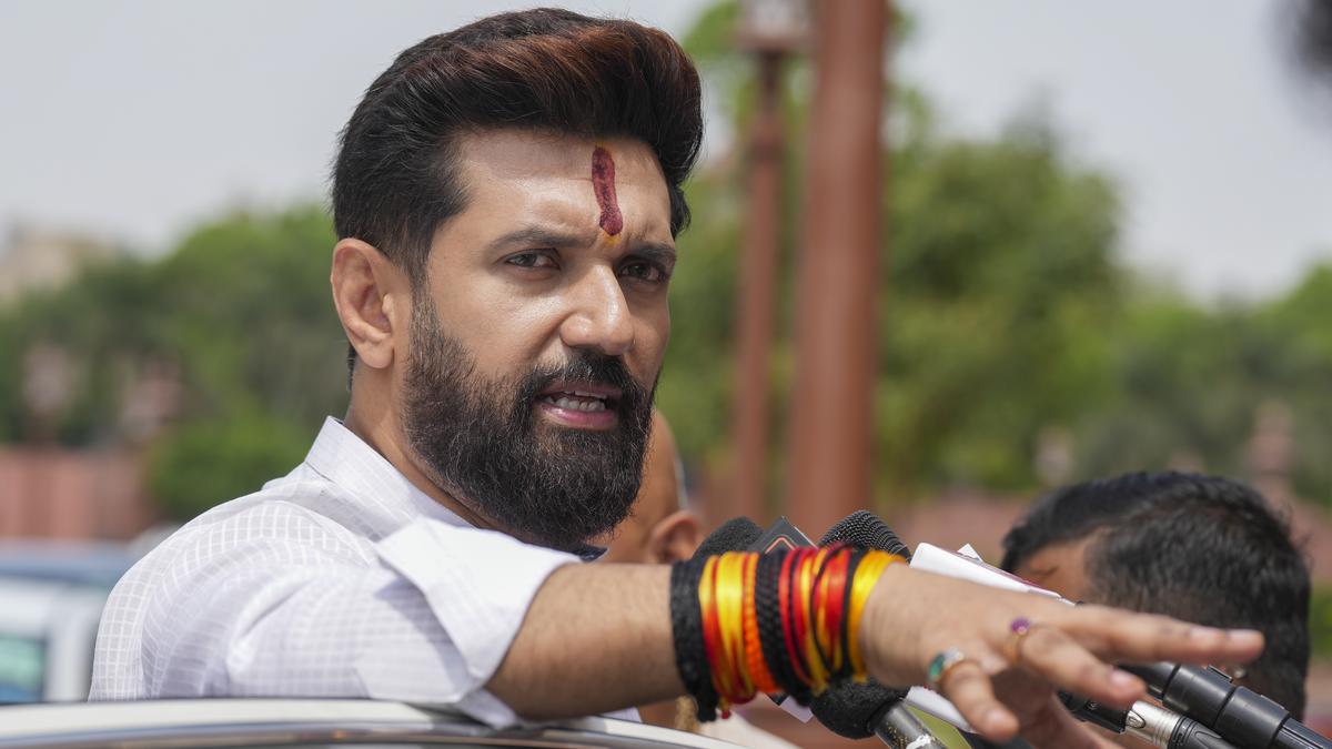 “Chirag Paswan speaking to the media demanding President’s rule in West Bengal after Kolkata gang rape”