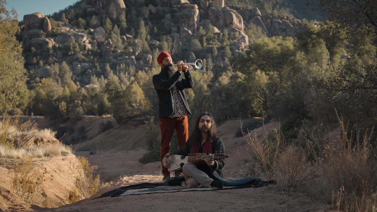 Afghan-American Muslim and Indian-American Sikh musicians collaborating to revive the rabab instrument
