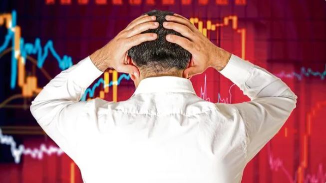 “LG Display and SK Telecom logos with stock price chart showing decline”