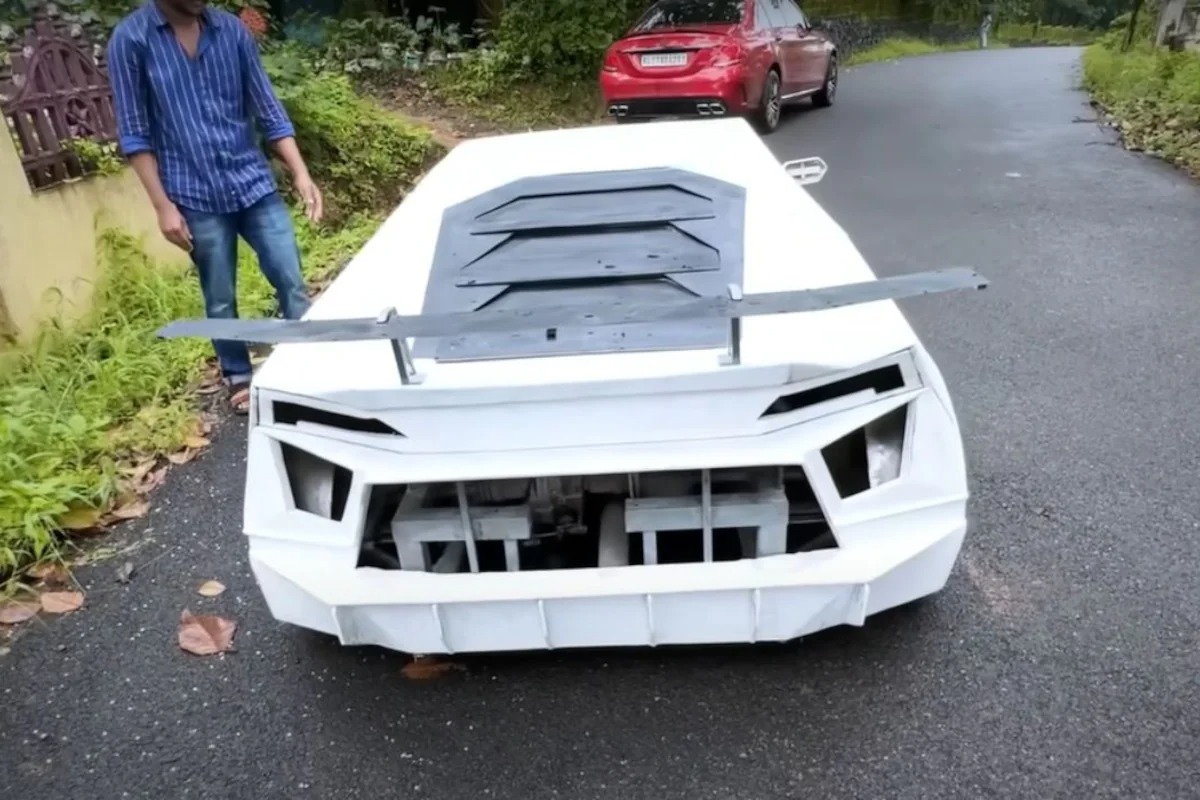  Maruti Alto modified into Lamborghini Huracan replica in India