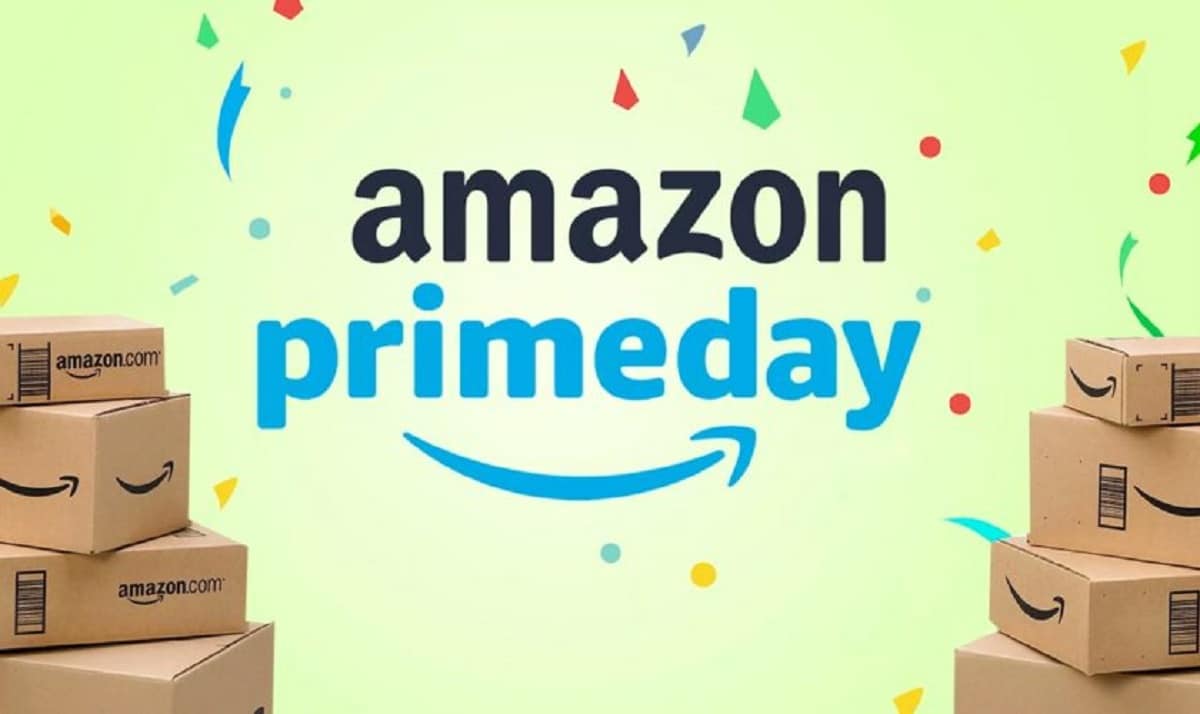 Amazon Prime Day 2025 banner with electronics and discount tags