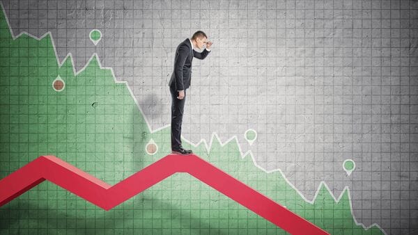 Nifty 50 falling on correction day—lesson for overconfident investors – Vizzve Finance