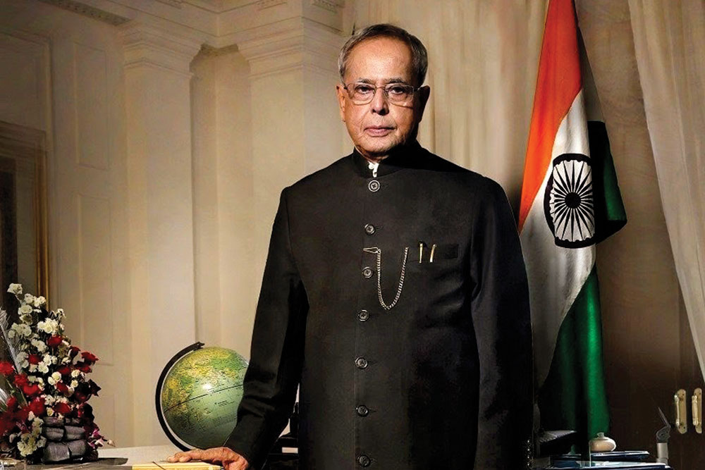 Pranab Mukherjee meeting with state finance ministers to discuss GST amendments