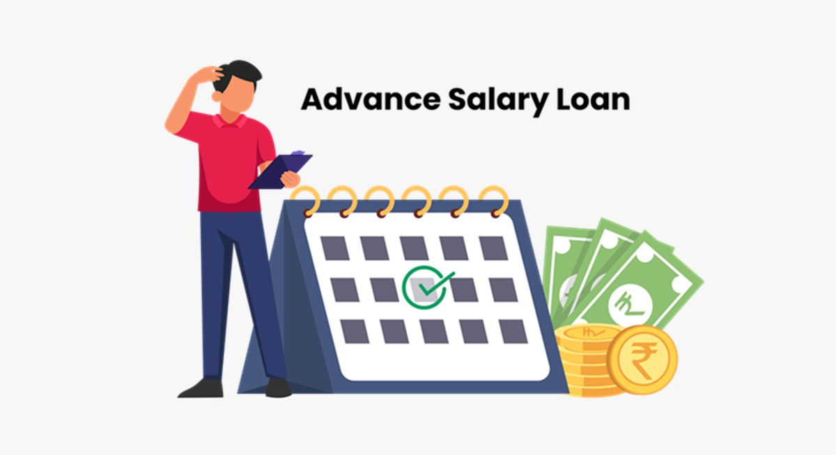 Employee receiving early salary credit through Vizzve Finance app