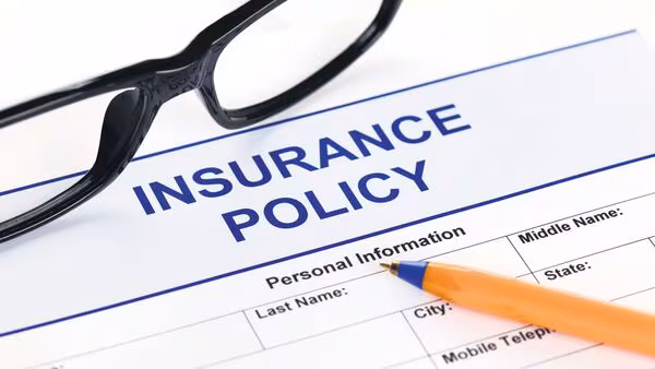 Insurance claim dispute resolution with internal ombudsman helping policyholders