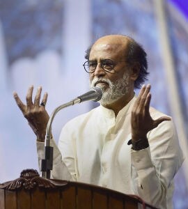 Rajinikanth stuck in traffic during 1996, expressing frustration