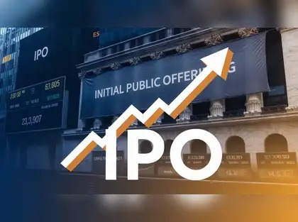 Stock market chart showing Indian IPO growth and investor interest in 2025.