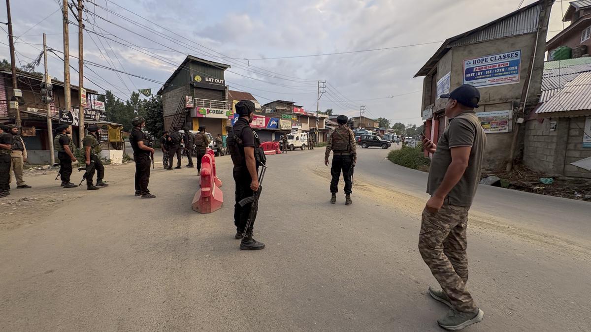 Lieutenant-Governor briefed on Indian Army Operation Mahadev successful counter-terror mission 2025