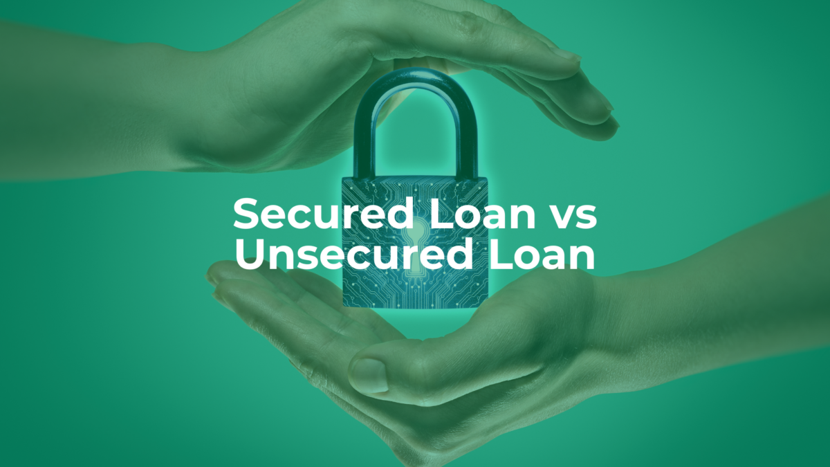 A visual comparison chart showing secured vs. unsecured personal loan features with Indian currency and lock icons.