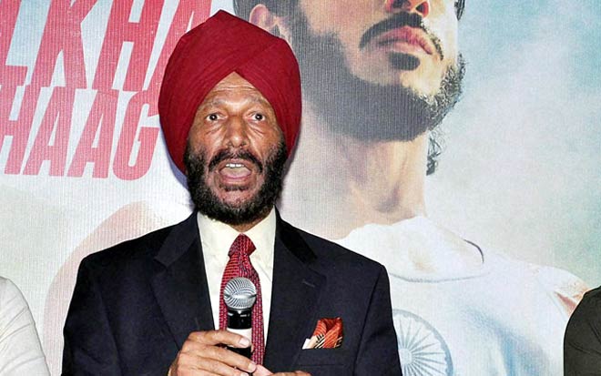 Milkha Singh smiling during an interview, recalling moments from Bhaag Milkha Bhaag and his fitness journey