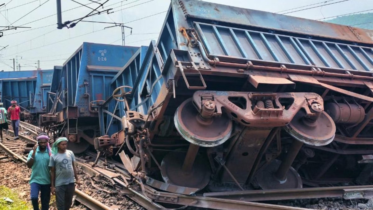 Derailment site showing 20 goods train wagons off the tracks in Jharkhand