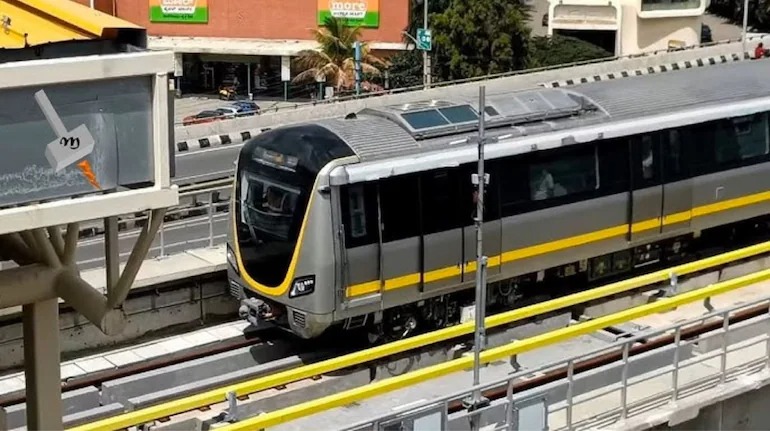 Bengaluru Metro Yellow Line first day ridership record of 10 lakh passengers