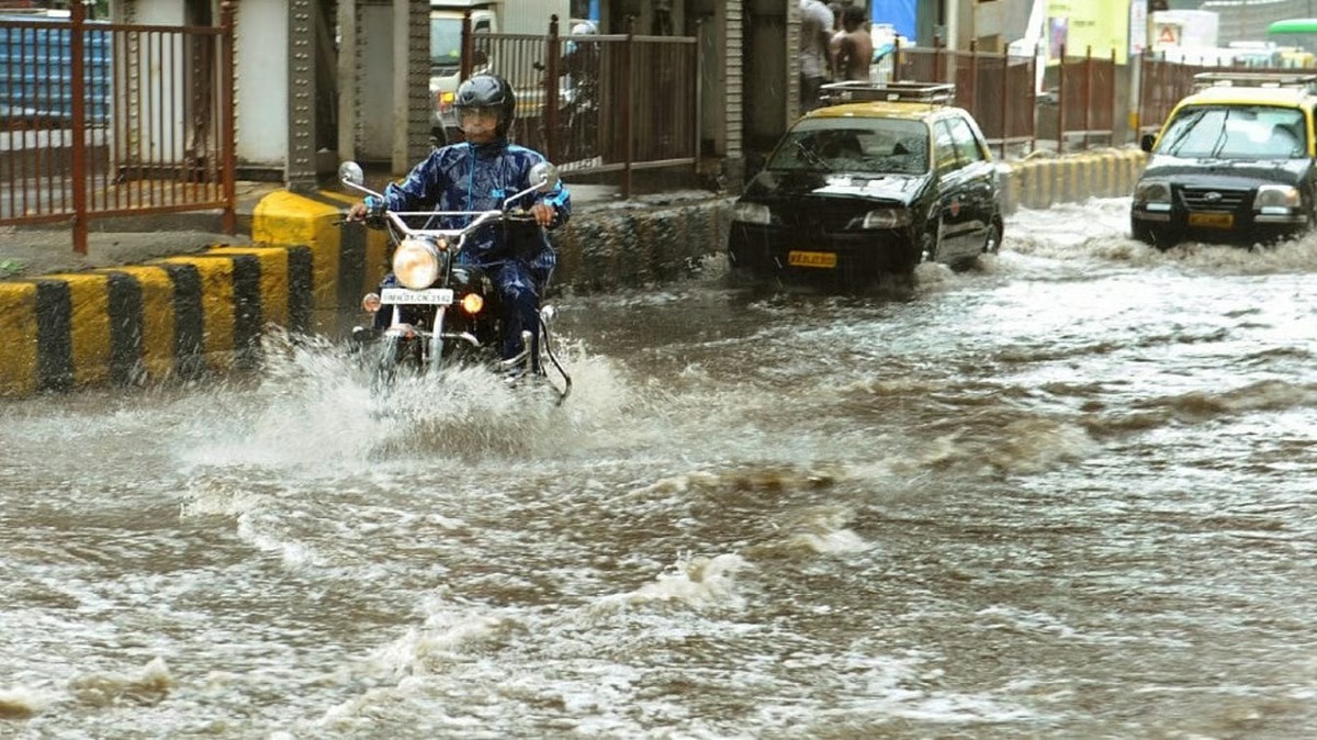 Emergency services managing flood-affected areas in Mumbai
