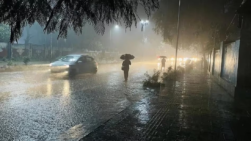 Thunderstorm and heavy rainfall in Guwahati