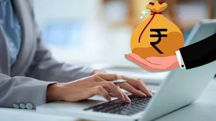 Indian borrower using a mobile app to apply for a gold-backed loan, blending tradition with digital technology