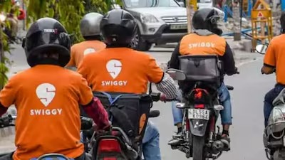 Swiggy raises platform fee to Rs 15