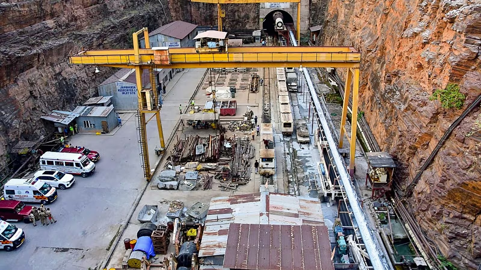 Telangana government resumes collapsed tunnel project with December 2027 deadline.