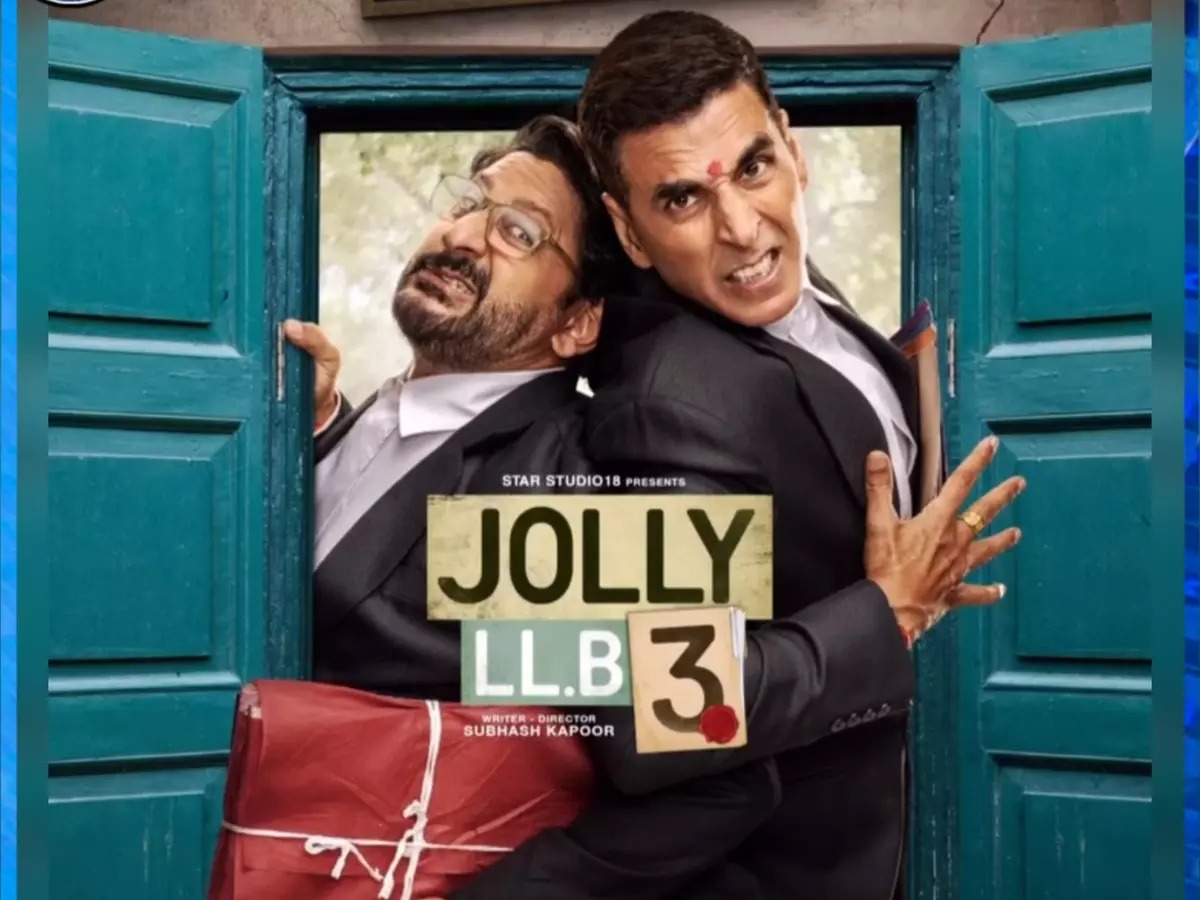 Jolly LLB 3 poster featuring Arshad Warsi and Akshay Kumar in courtroom confrontation.