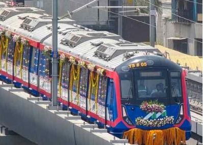 Mumbai Metro train on Line 2A