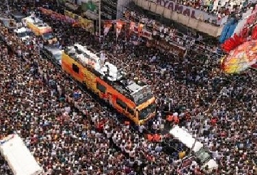 Emergency response at Vijay rally stampede