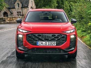 Third-generation Audi Q3 front view India 2026