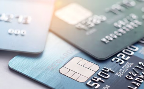 Checking credit card statement to avoid misuse