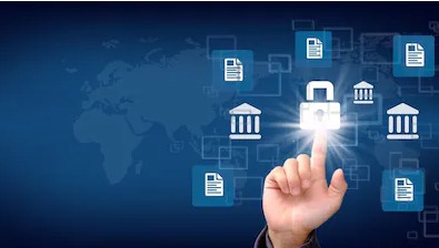 A borrower reviewing RBI’s digital lending guidelines before applying for an online loan.