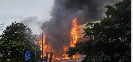 Fire outbreak in Kerala market destroying shops and businesses