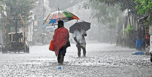 Flooded streets in Kolkata showing urban waterlogging and drainage challenges