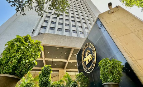 RBI headquarters building representing proposed exposure limits for banks