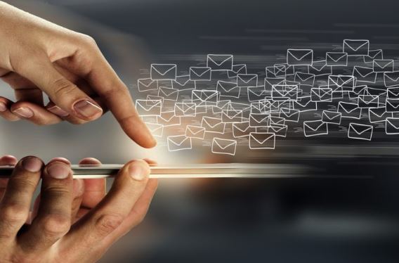 People sharing career-changing cold emails on X social media platform