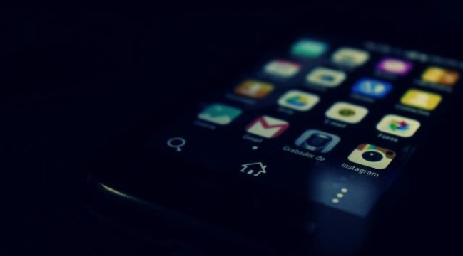 Perplexity CEO Aravind Srinivas discussing challenges of competing with YouTube and Google Maps