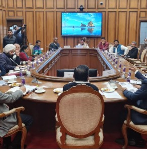 Pension regulator addressing a financial summit in New Delhi.